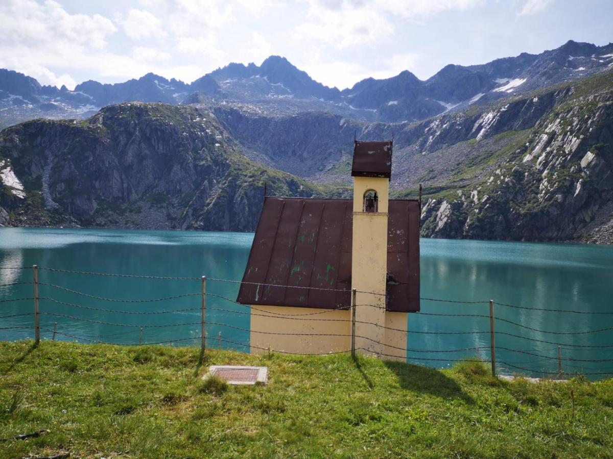 Rifugio Stella Alpina Hotel Saviore dell'Adamello Exterior photo
